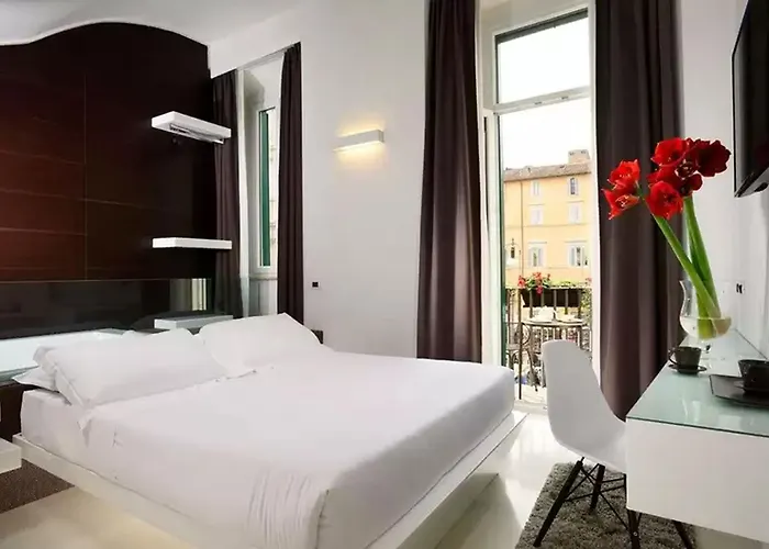 Navona בית הארחה 3*